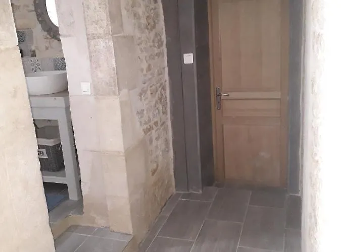 Gasthuis L' Oiseau Bleu Bazoges-en-Pareds